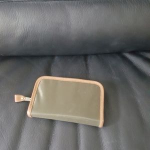 Lillian Vernon. Padded. Zip pouch. Nwot.